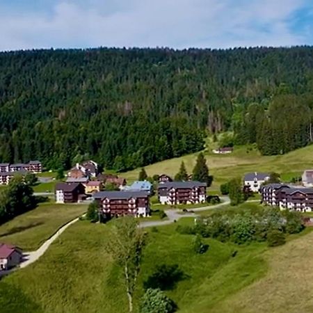 Charmant Appartement Au Pied Des Pistes De Lélex Екстериор снимка