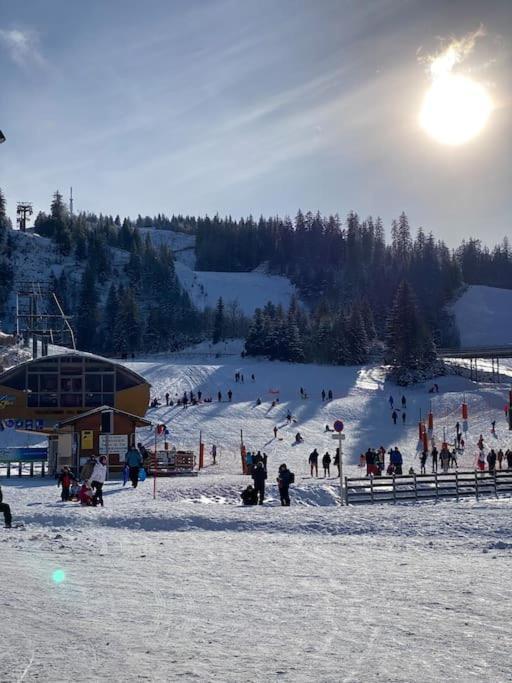 Charmant Appartement Au Pied Des Pistes De Lélex Екстериор снимка